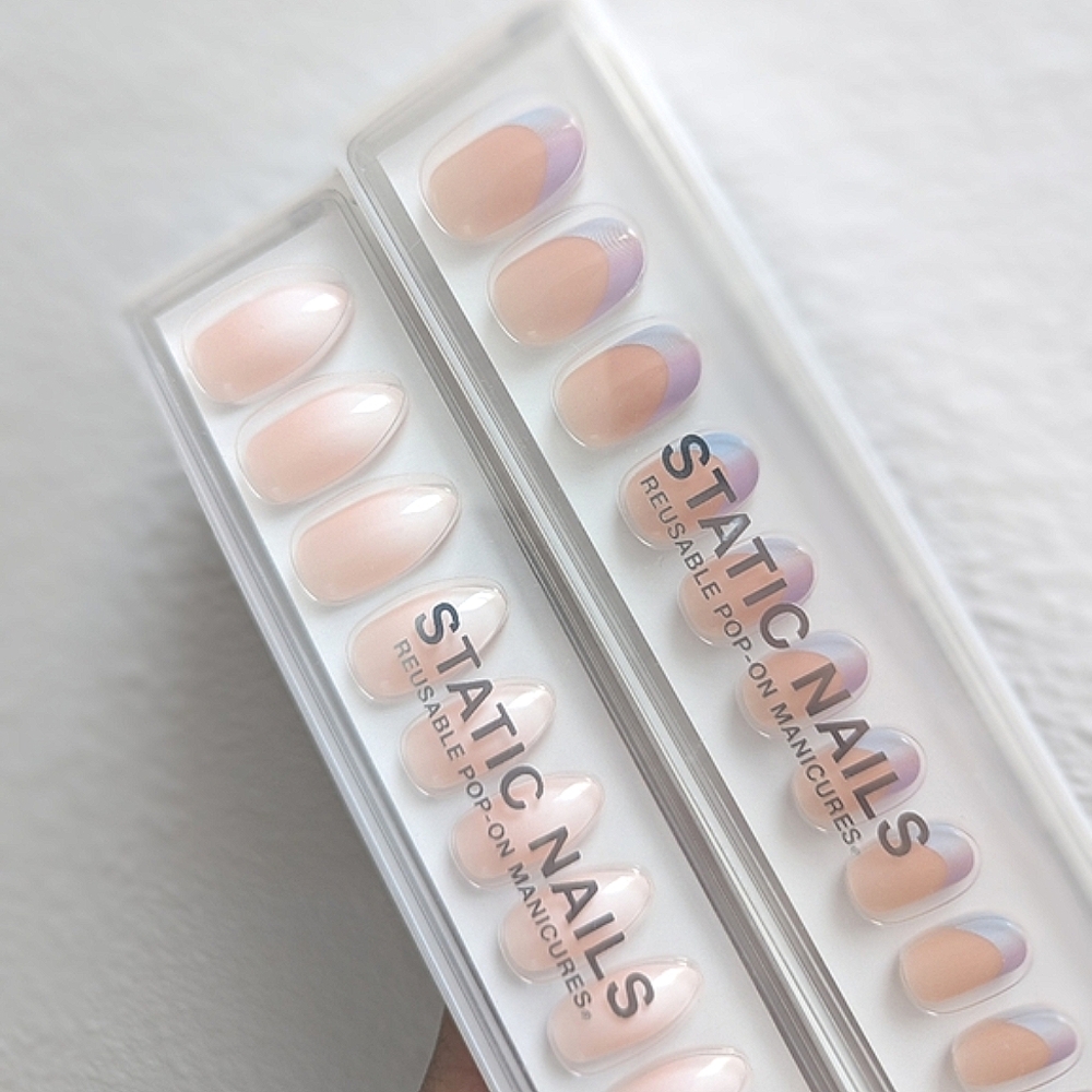 Static Nails Bundle - Mademoiselle Almond, Blended French Sky Round